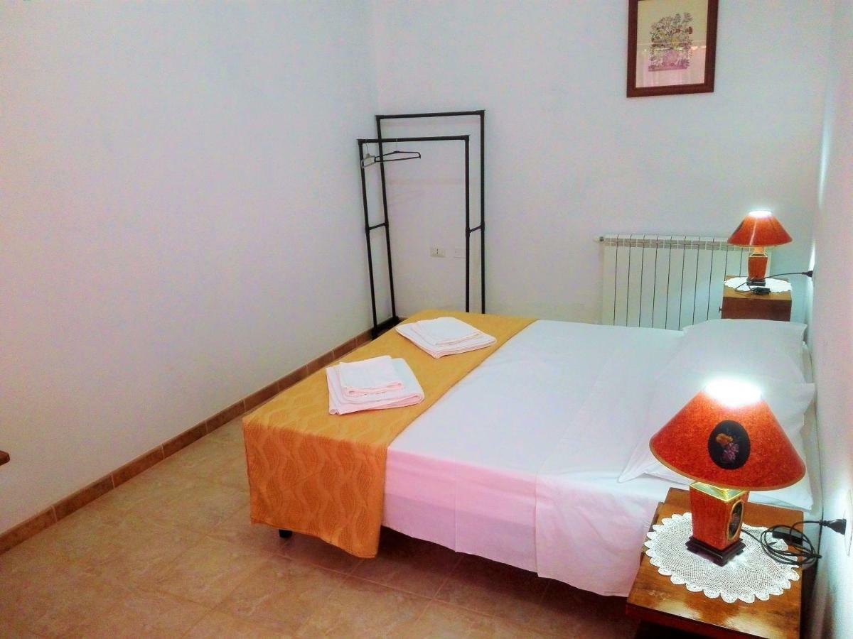 Agriturismo Sogno Latino إيغليزياس المظهر الخارجي الصورة